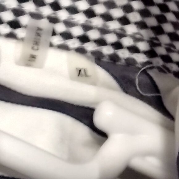 Mens Bugatchi white and black striped shirt new with tags Xl - Picture 3 of 7